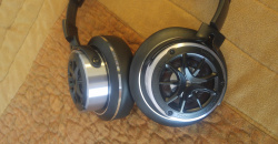 1More Triple Driver Over-Ear Headphones