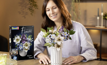 Blumen, die nie verwelken: Die neu﻿en Revell Flowers zum Valentinstag