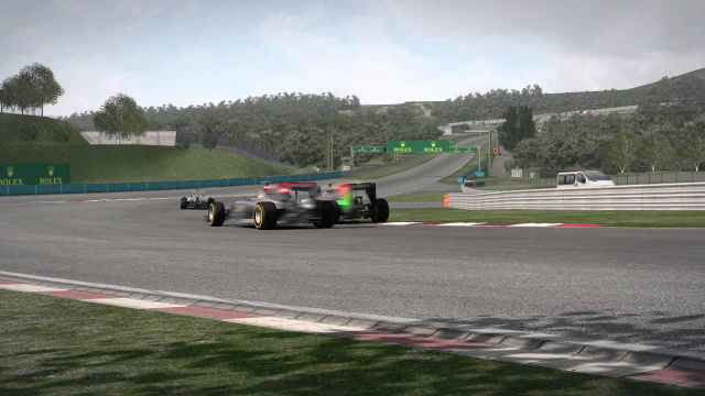 F1 2014 ab sofort erhältlichNews - Spiele-News  |  DLH.NET The Gaming People