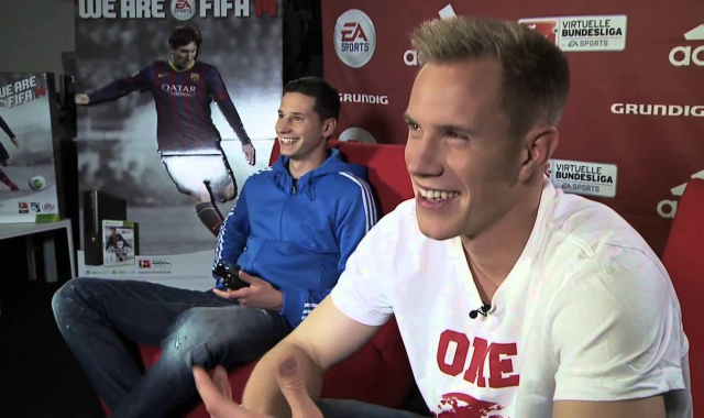 FIFA 14: Rote Karte nach zwei Minuten: Marc André ter Stegen und Julian Draxler liefern sich spannendes Duell an der Xbox One