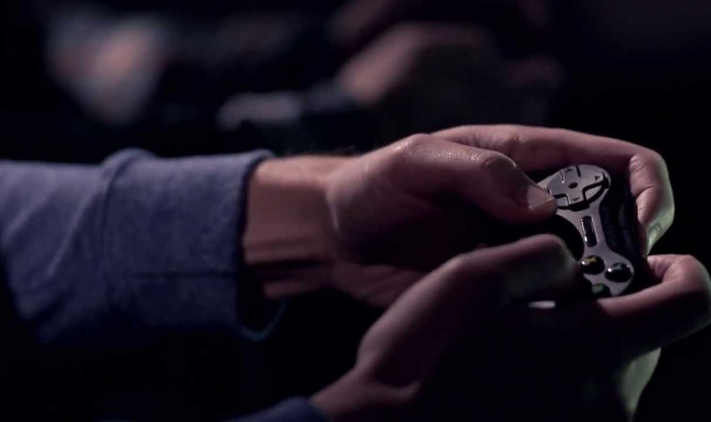 Der Steelseries Stratus Wireless Controller verändert das Mobile-Gaming